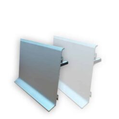 Rodapie de aluminio