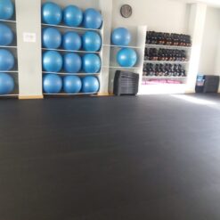 Suelo de caucho en rollo para gimnasio