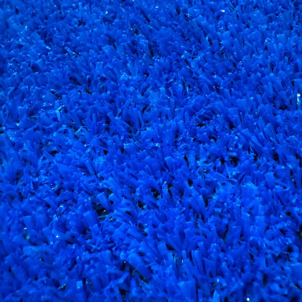 Césped artificial azul